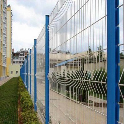 China supplier Sell PVC/ElECTRO/Hot Dipped Protecting Fence (Manufacturer)